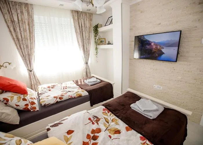 Mdb Retro アパート スボティツァ