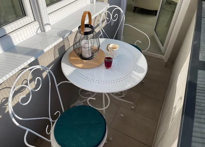 Mdb Retro * スボティツァ